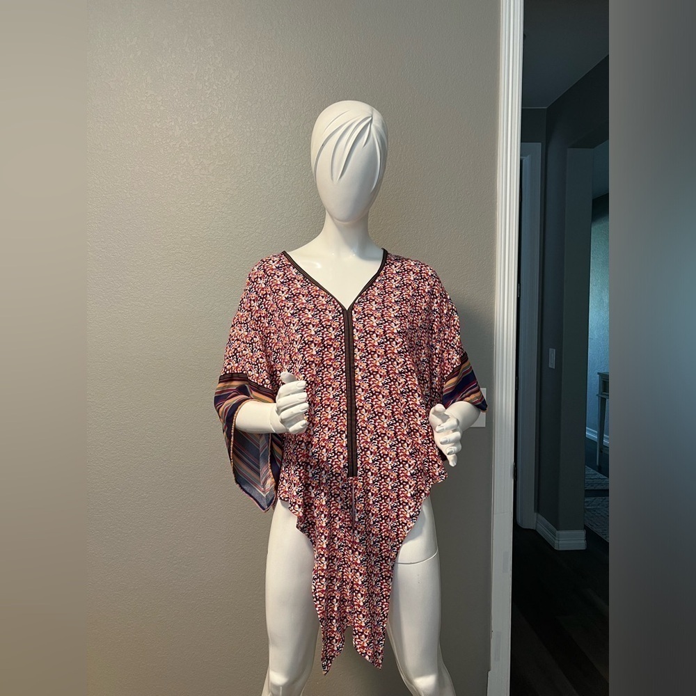 Democracy Boho Kimono Sleeve Multi Print V-neck Size 1X